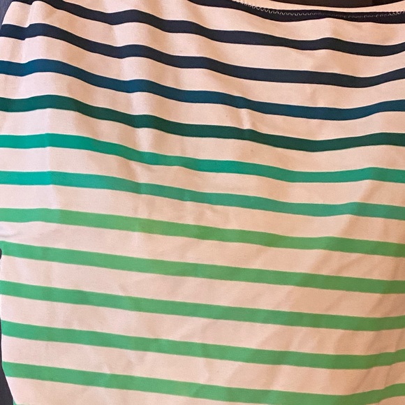 Classic j.crew one piece - Picture 3 of 4